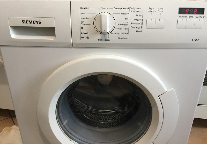 riparazione-assistenza-saronno-varese-como-milano-monza-brianza-lavatrice-siemens-f1026